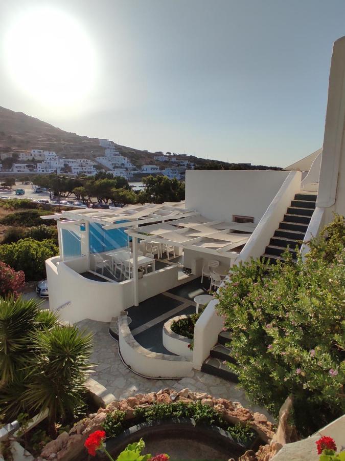 Porto Sikinos Hotel Alopronia Ngoại thất bức ảnh